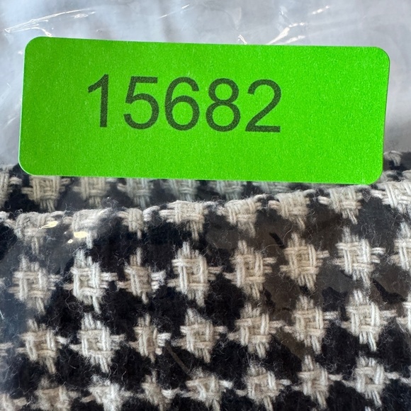 Talbots Women's Wool Blend Beige/Black Diamond Weave Mini Skirt Size 14 Lined - Picture 12 of 12